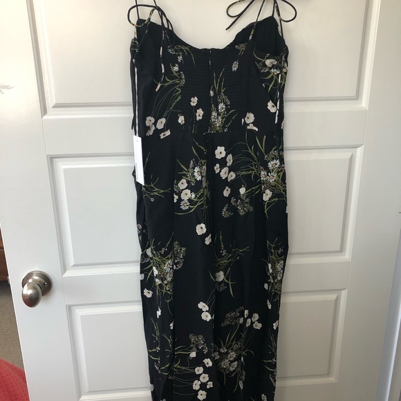 Reformation Kourtney Dress in Veuve - Picture 2 of 6